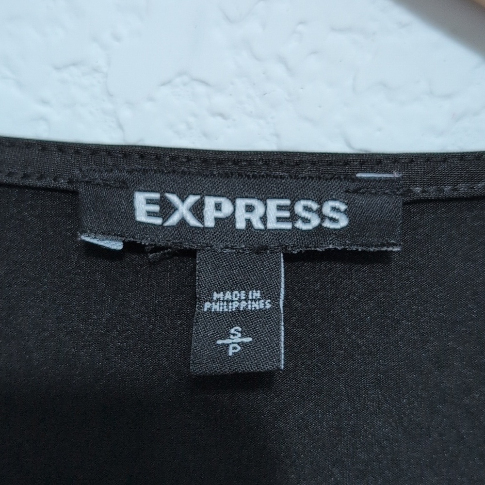 EXPRESS Satin Black Flutter Sleeve Wrap Front Bodysuit Women's Size Small - Picture 6 of 13